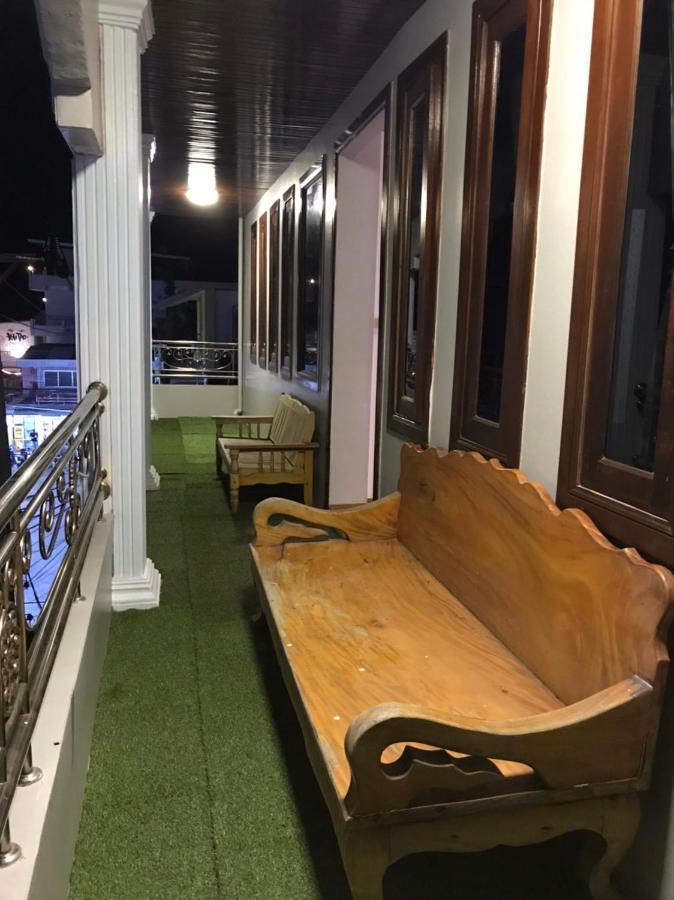Kanokwan Guesthouse Ko Tao Bagian luar foto